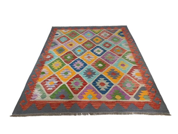 Boho Style Kelim Teppich 203x157 Handgewebt